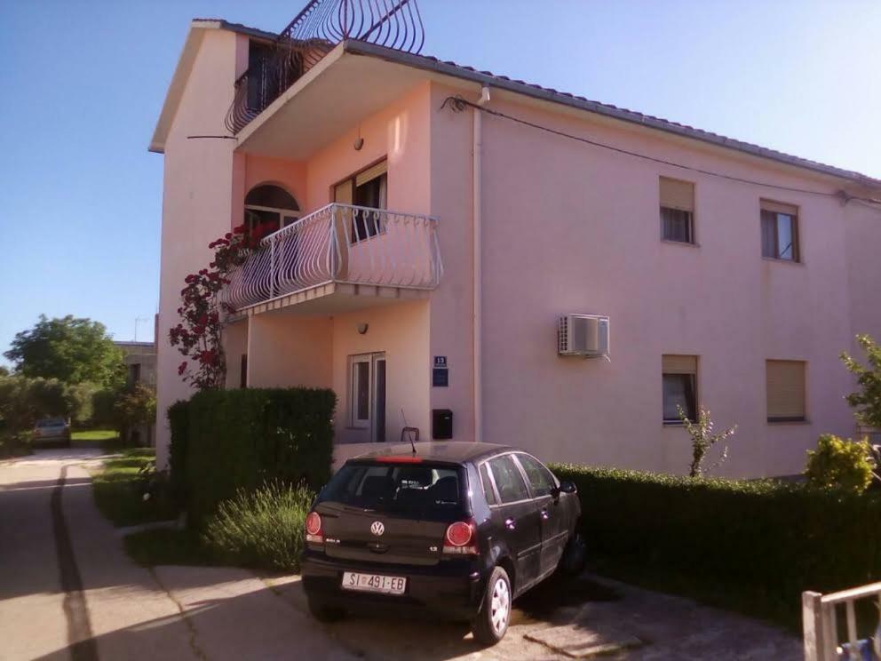 Apartmani Ledenko Kaštela Eksteriør bilde
